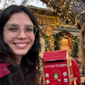 Meet your Posher, Kim